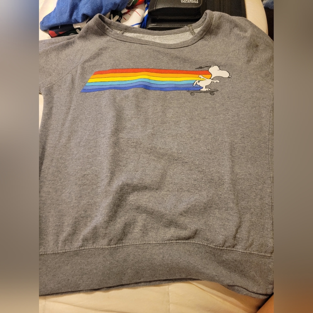 Peanuts Snoopy sweater medium